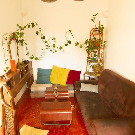 Jolie Chambre Dans Appartement Cosy En Plein Centre Marseilles Exterior foto