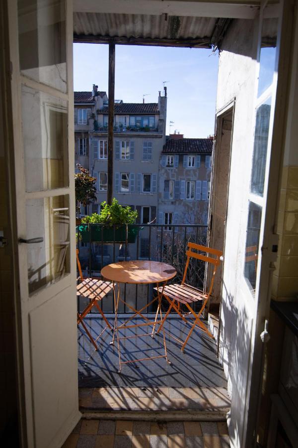 Jolie Chambre Dans Appartement Cosy En Plein Centre Marseilles Exterior foto